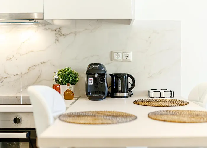 アパート Aster Korissia